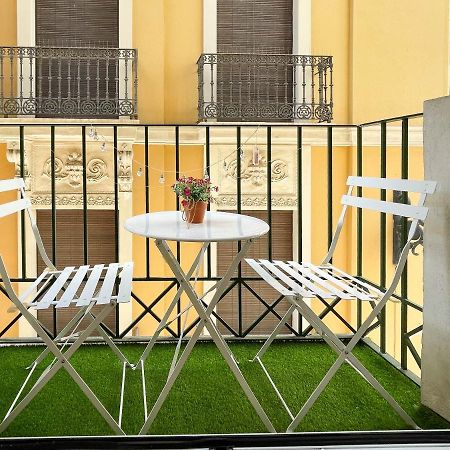 Apartamento Con Mucho Encanto En Pleno Centro Alicante Exteriör bild