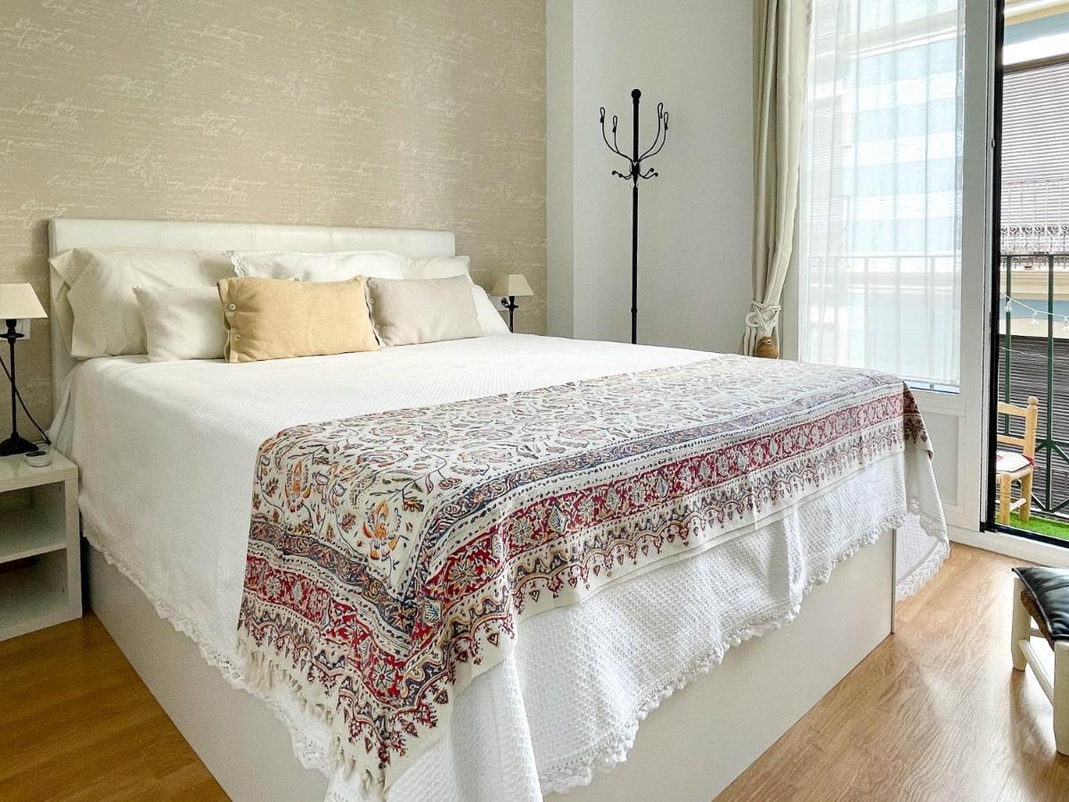 Apartamento Con Mucho Encanto En Pleno Centro Alicante Exteriör bild