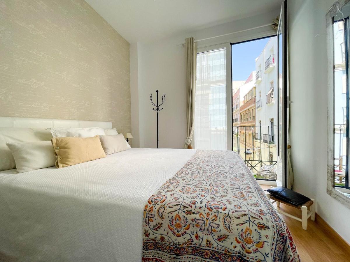 Apartamento Con Mucho Encanto En Pleno Centro Alicante Exteriör bild